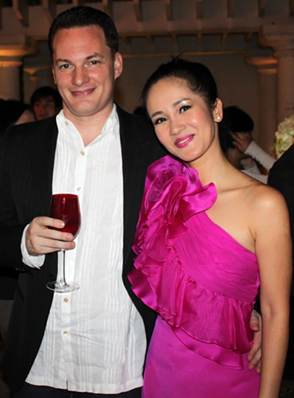 Ly hôn được hơn nửa năm, chồng cũ Hồng Nhung đã tái hôn ly hon duoc hon nua nam chong cu hong nhung da tai hon