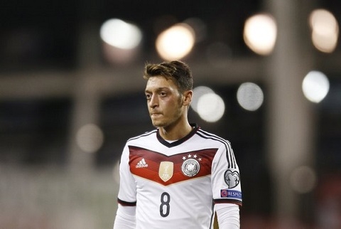 Ozil chính thức giã từ ĐTQG Đức ozil chinh thuc gia tu dtqg duc