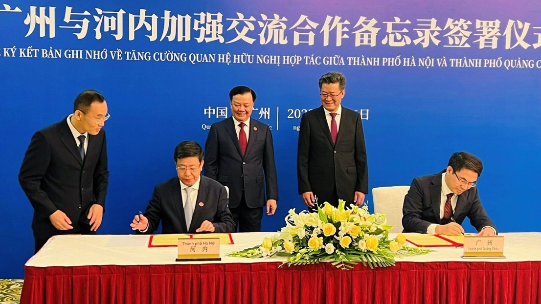 Thành phố Hà Nội và Quảng Châu ký kết Bản ghi nhớ tăng cường hợp tác