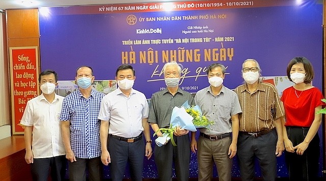 Khai mạc triển lãm ảnh trực tuyến “Hà Nội – Những ngày không quên”