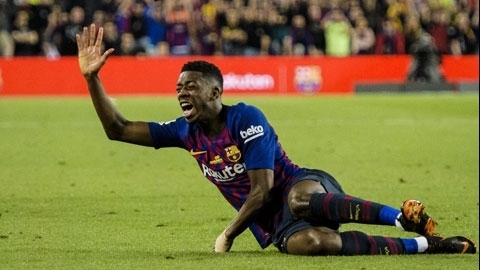 "Ông hoàng chấn thương" của Barca lại... nằm viện