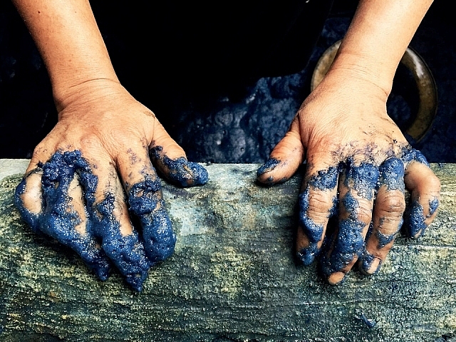 Nhuộm màu áo xuân cùng người Sán Dìu nhuom mau ao xuan cung nguoi san diu