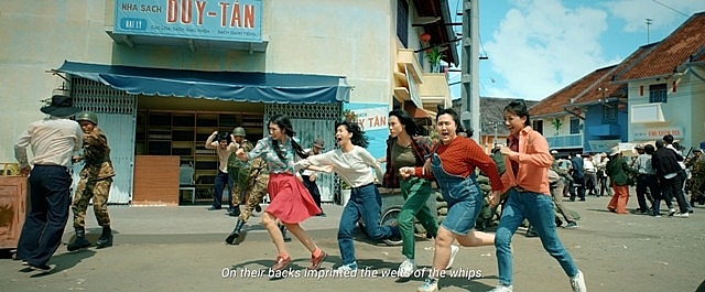 Phim “Tháng năm rực rỡ”: Mang tươi đẹp trở lại cho đạo diễn Dũng “khùng” phim thang nam ruc ro mang tuoi dep tro lai cho dao dien dung khung