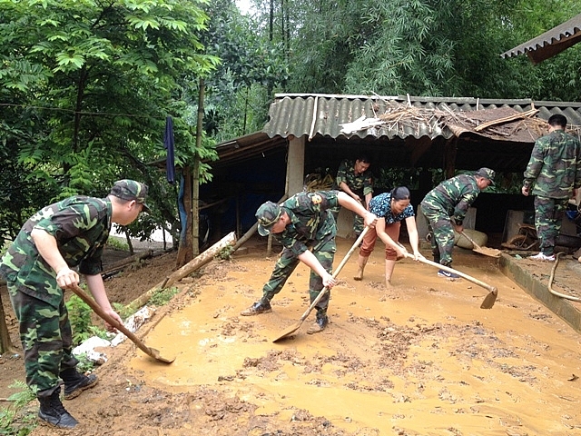 hanh trinh dam dai bien cuong phia bac ky 2 cung dong bao vuot kho giu dat giu nha giu su am em