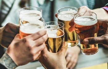 Đưa quy định cấm nhân viên y tế uống rượu, bia trước, trong giờ làm việc vào tiêu chí xét thi đua