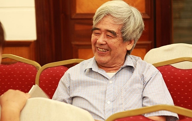 nguoi gop nhip cau noi van hoc viet nga