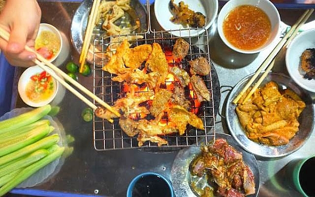 Tự bảo vệ bản thân trước thức ăn đường phố tu bao ve ban than truoc thuc an duong pho