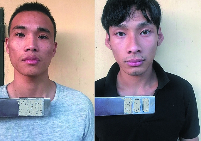 2 tên trộm khiêng xe qua cầu thang bộ chung cư 2 ten trom khieng xe qua cau thang bo chung cu