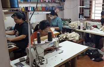 Làng nghề may truyền thống Cổ Nhuế: Nhiều hộ lo... mất nghề