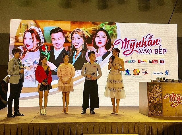 Chương trình “Mỹ nhân vào bếp” giới thiệu tinh hoa ẩm thực Việt theo cách mới lạ chuong trinh my nhan vao bep gioi thieu tinh hoa am thuc viet theo cach moi la