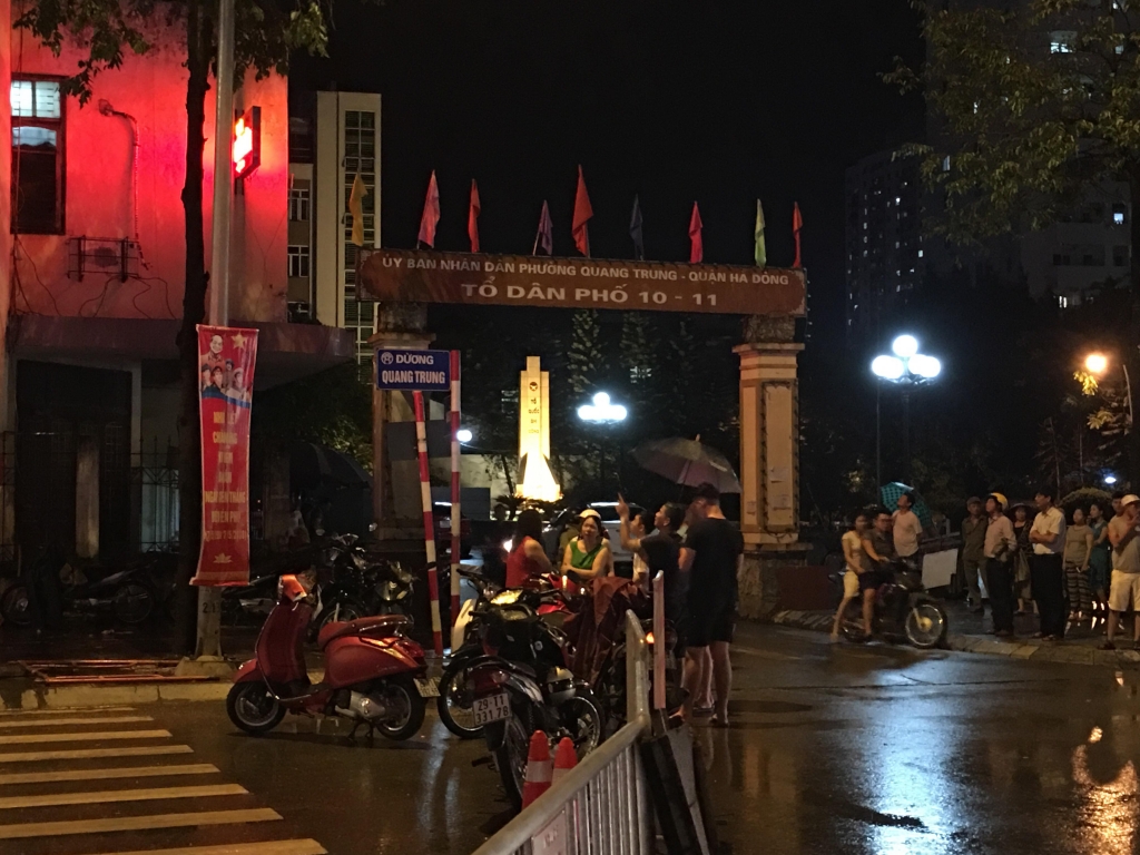 Sập giàn giáo tại công trình đang thi công, số nhà 216 Quang Trung sap gian giao tai cong trinh dang thi cong so nha 216 quang trung