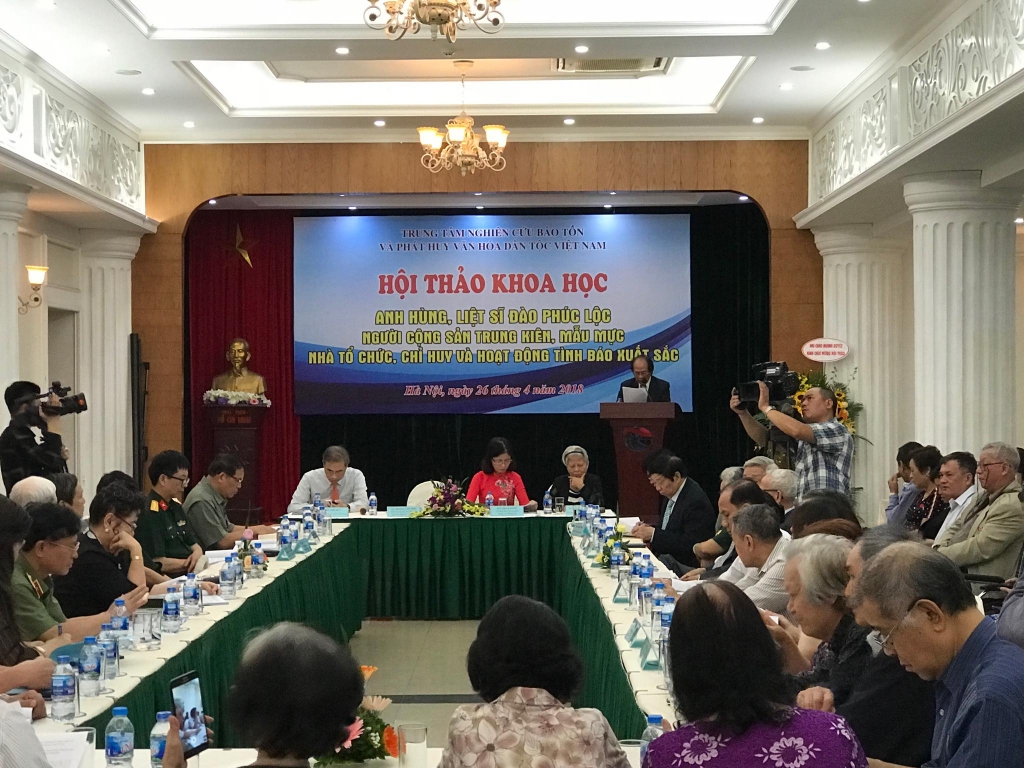 anh hung liet si dao phuc loc nguoi cong san trung kien mau muc nha to chuc chi huy va hoat dong tinh bao xuat sac