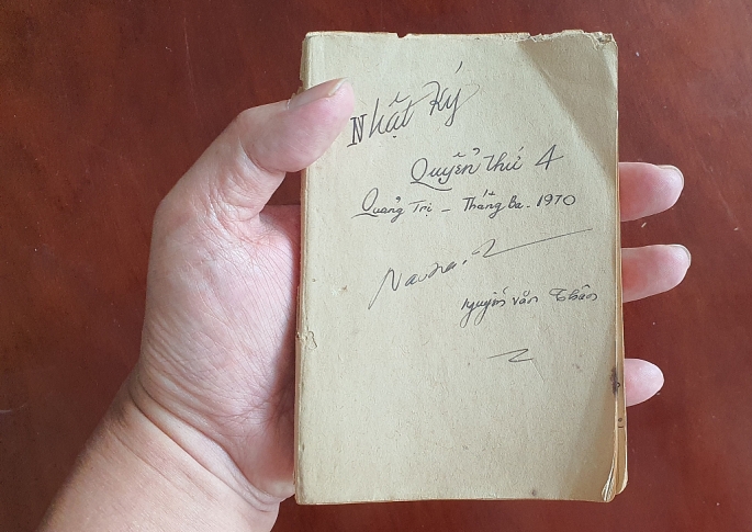 khong co gi chinh xac ve cuoc chien tranh hon nhung trang nhat ky cua nhung nguoi linh