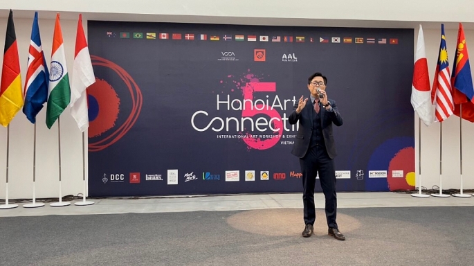 Hàng trăm nghệ sỹ khắp thế giới tham dự triển lãm nghệ thuật quốc tế Ha Noi Art Connecting