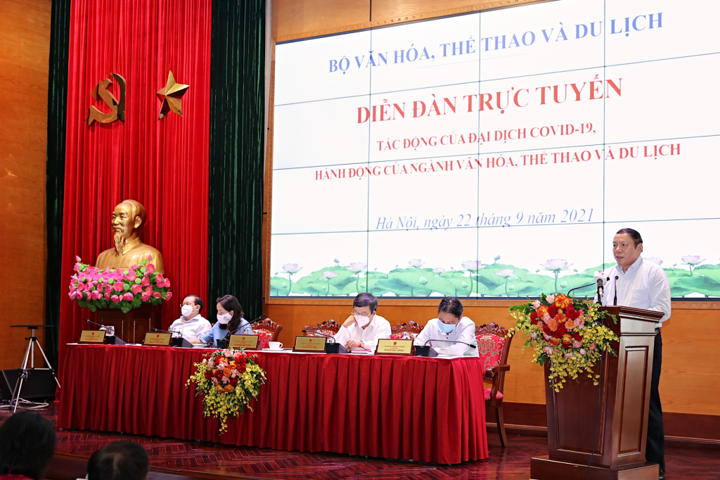 Cần sớm trình Chính phủ ban hành chương trình Phát triển Du lịch Việt Nam trong bối cảnh bình thường mới