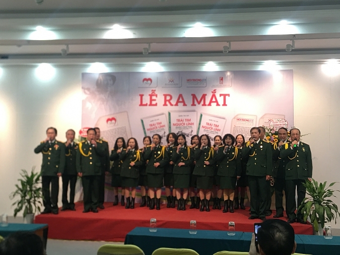 ra mat clb trai tim nguoi linh viet nam