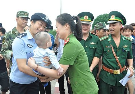 nam gioi tre em trai cung co the la nan nhan cua buon ban nguoi