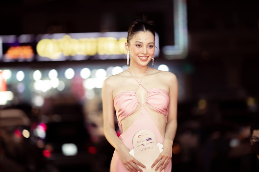 Hoa hậu Tiểu Vy – một “ẩn số” phim kinh dị sắp khởi chiếu