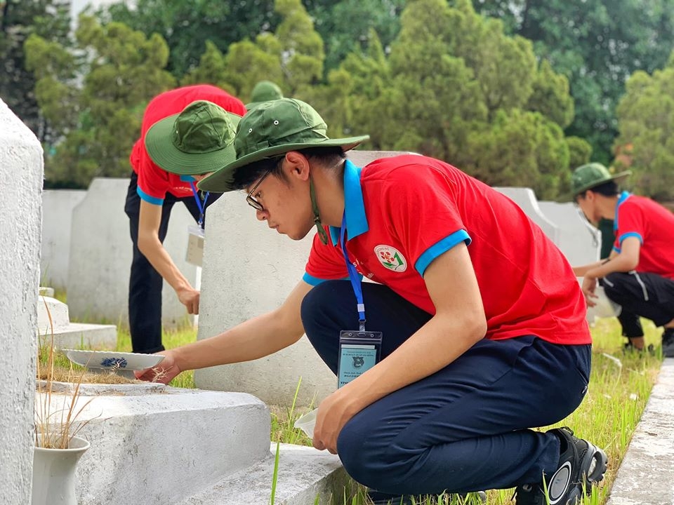 Hình ảnh đẹp trong lễ ra quân chiến dịch tình nguyện “Hoa phượng đỏ” 2020 hinh anh dep trong le ra quan chien dich tinh nguyen hoa phuong do 2020