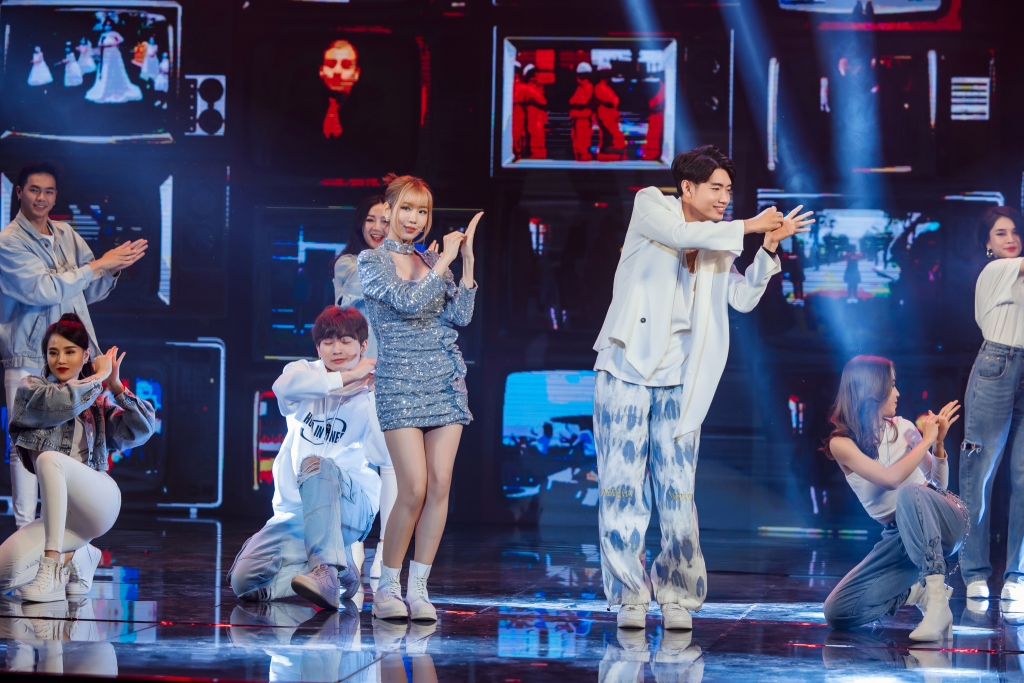 “Ghen Cô Vy” giành giải thưởng bài hát hay nhất về tuyên truyền phòng, chống dịch Covid-19 ghen co vy gianh giai thuong bai hat hay nhat ve tuyen truyen phong chong dich covid 19