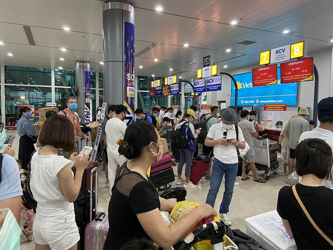 Từ 21-10: Đề xuất mở thêm chuyến bay khứ hồi trục Hà Nội- Đà Nẵng- TP Hồ Chí Minh