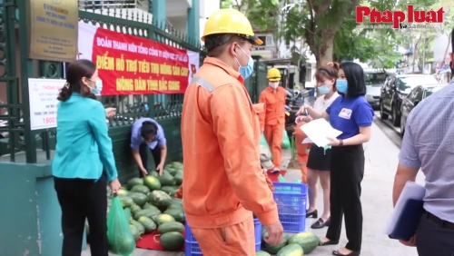 Hà Nội chung tay, giúp vơi bớt khó khăn của người dân vùng dịch